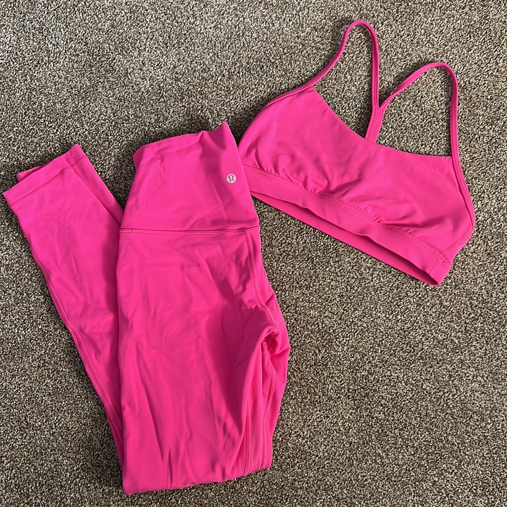Sonic Pink lululemon set